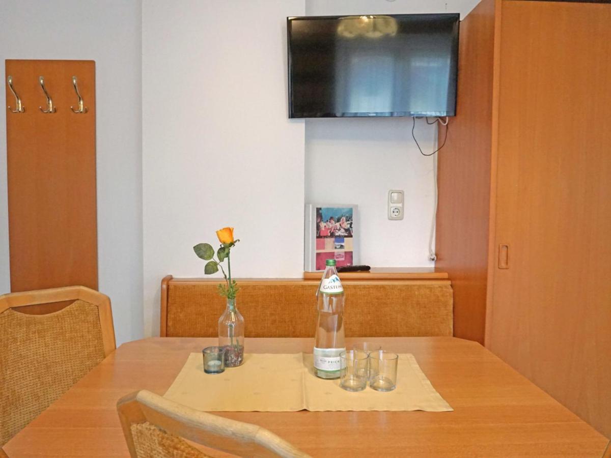 Apartment Falkner-7 By Interhome Oberlaengenfeld ภายนอก รูปภาพ